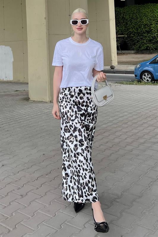 Beyaz Leopar Desenli Midi Boy Saten Etek MG2079