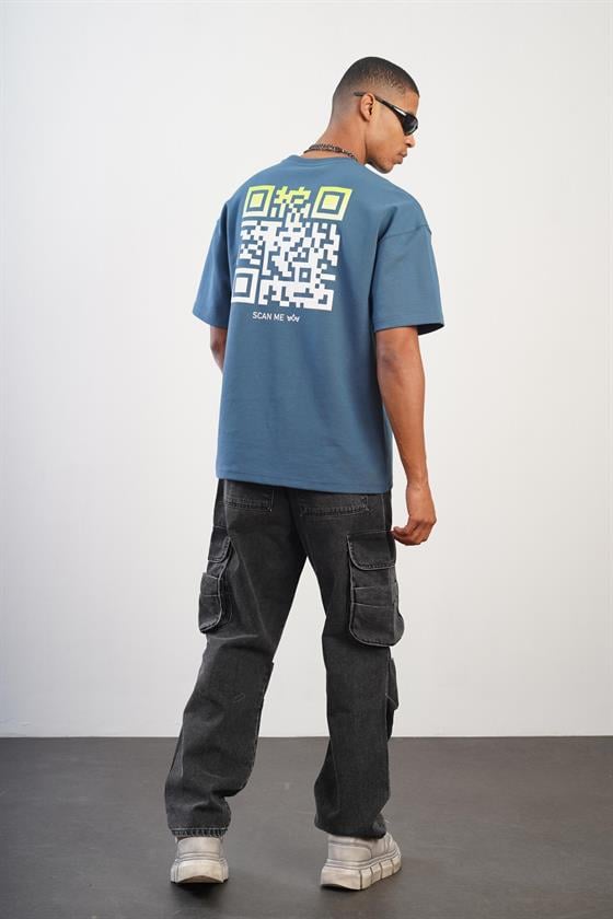 Bisiklet Yaka Önü ve Arkası Baskılı Oversize Kalıp Unisex Tişört