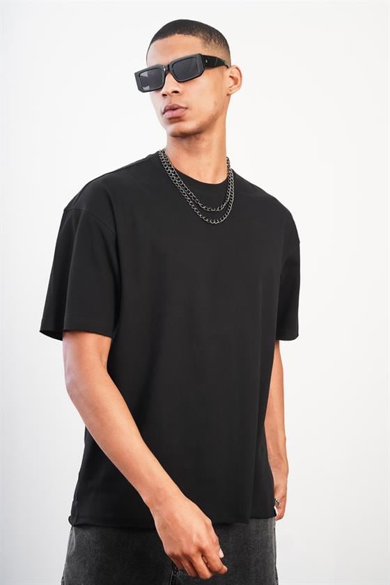 Bisiklet Yaka Oversize Kalıp Düz Unisex Tshirt