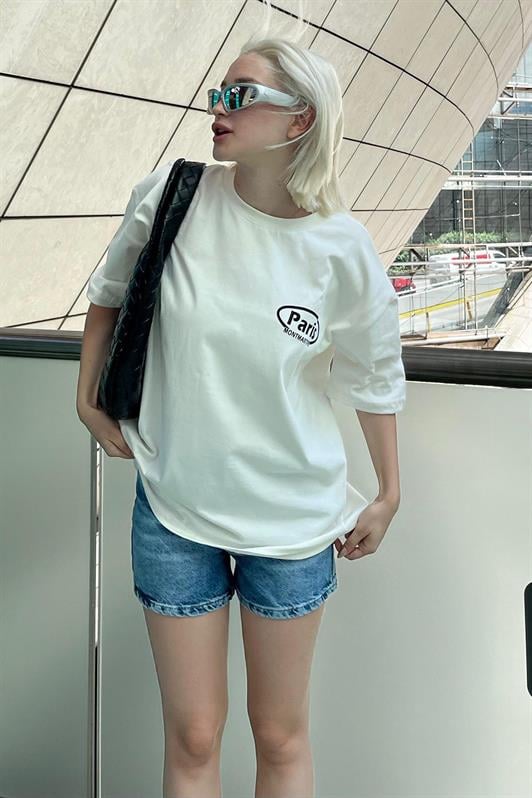 Ekru Oversize Sırt Baskılı Bisiklet Yaka Kısa Kollu Kadın Tişört MG2127