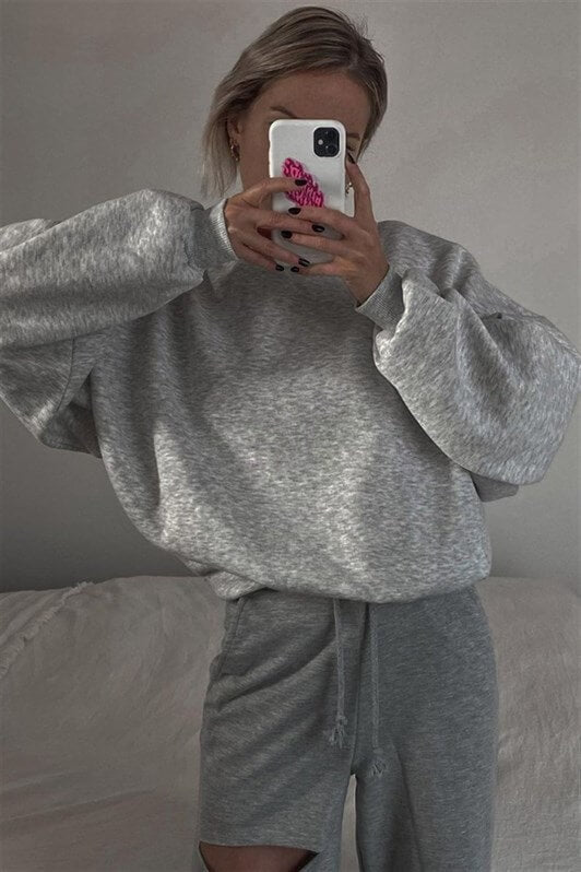 Gri Bisiklet Yaka Basic Kadın Sweatshirt MG1559