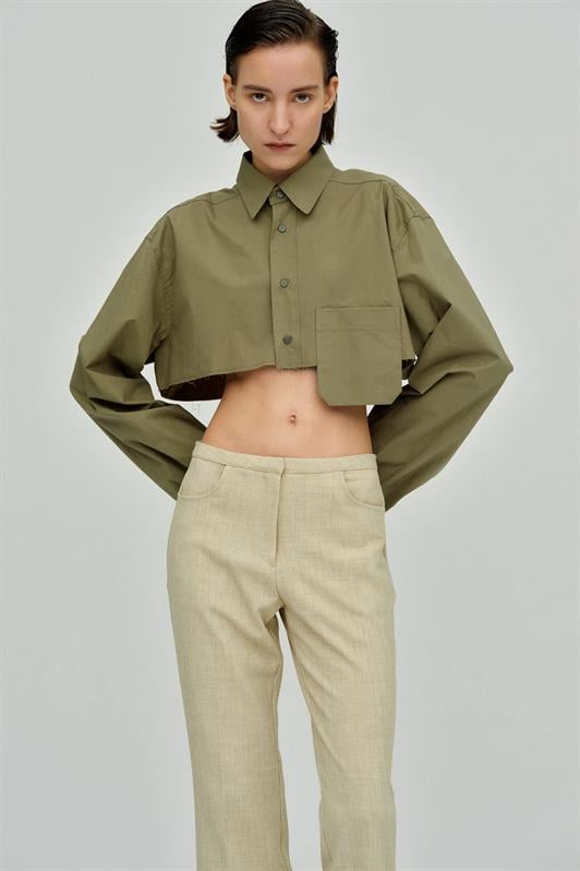 Haki Cep Detaylı Kadın Crop Gömlek MG1644