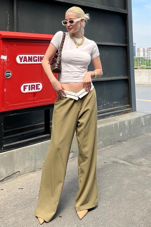 Haki Kemer Detaylı Bol Paça Kadın Pantolon MG1834