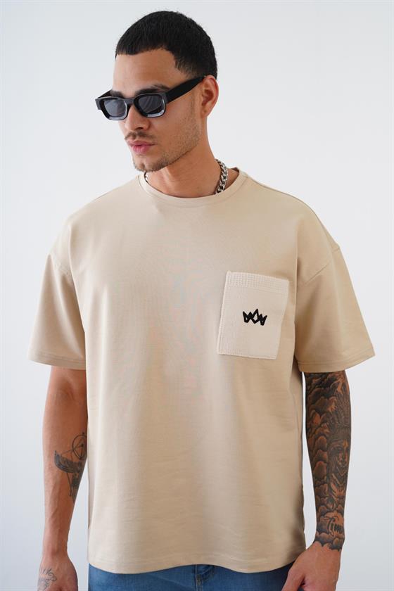 Kingbrich Bisiklet Yaka Tek Cepli Oversize Kalıp Logolu Tişört