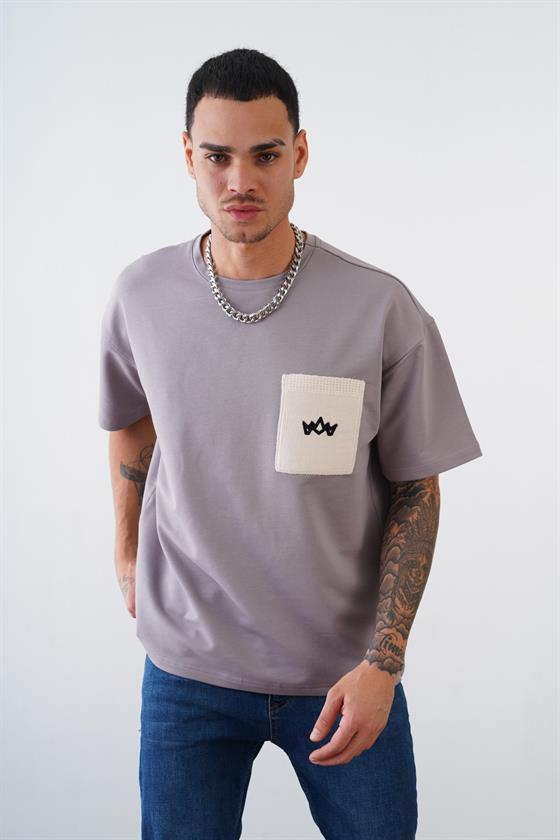 Kingbrich Bisiklet Yaka Tek Cepli Oversize Kalıp Logolu Tişört