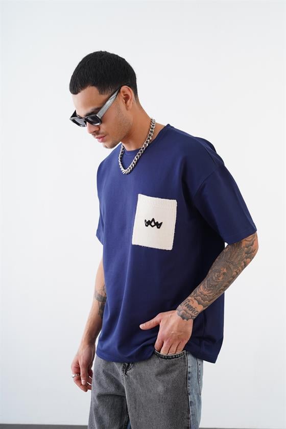 Kingbrich Bisiklet Yaka Tek Cepli Oversize Kalıp Logolu Tişört