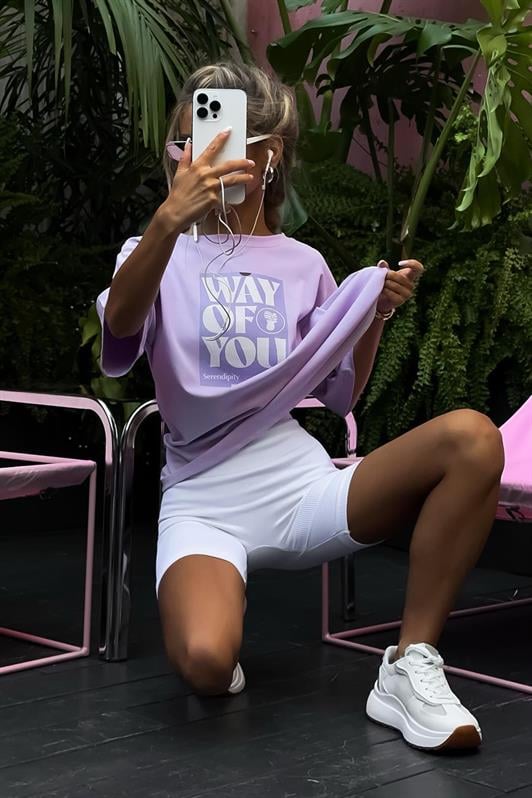 Lila Baskılı Bisiklet Yaka Overfit Kadın Tişört MG1999