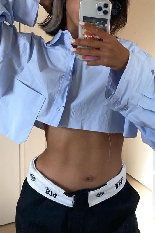 Mavi Cep Detaylı Kadın Crop Gömlek MG1644