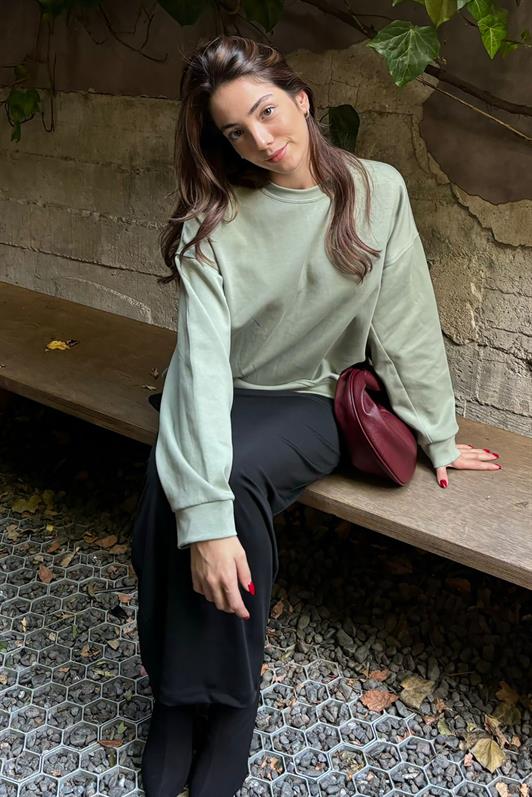 Mint Yeşili Bisiklet Yaka Basic Sweatshirt MG2185