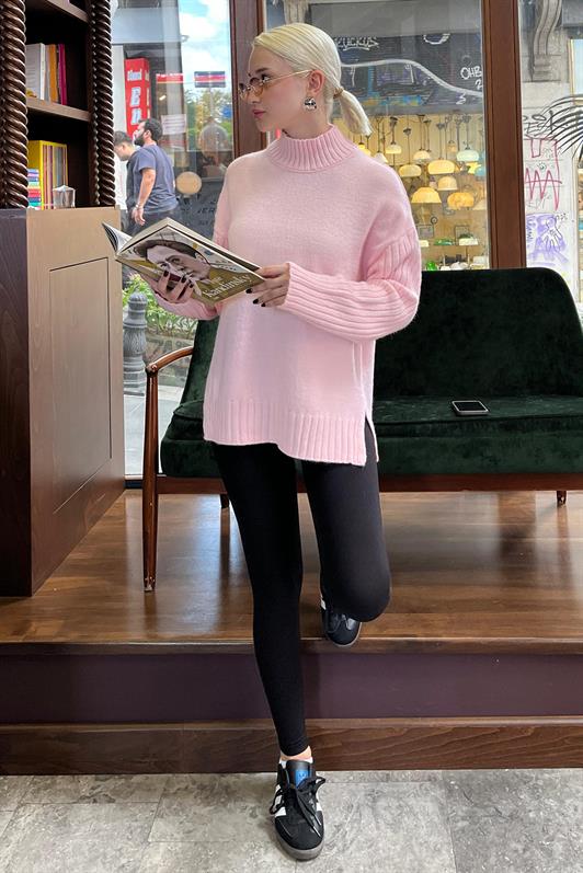 Pembe Yarım Balıkçı Yaka Fitil Detaylı Kadın Kazak MG2156