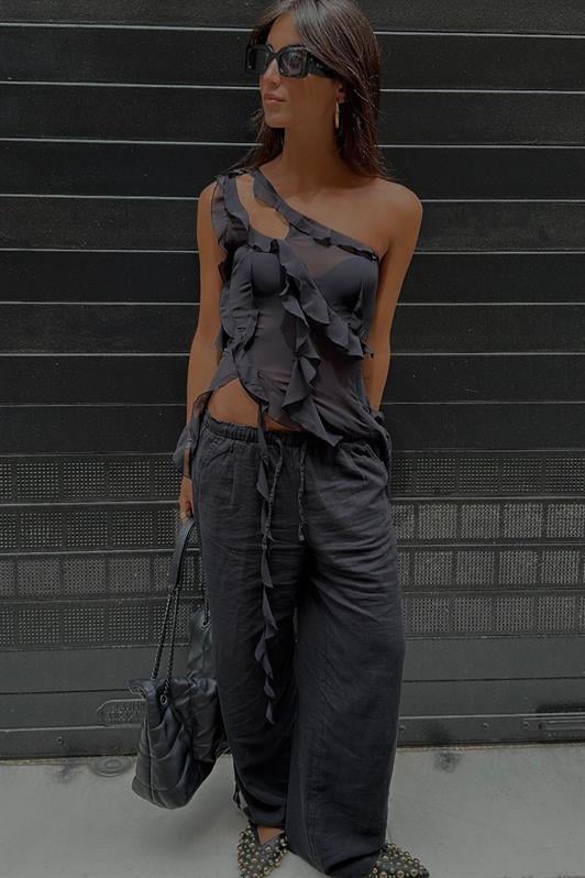 Siyah Beli Büzgülü Wide Leg Kadın Kumaş Pantolon MG1950