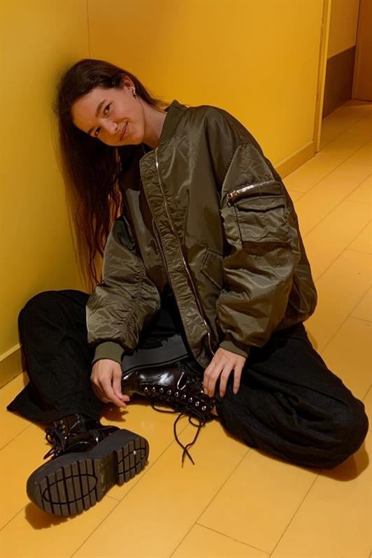 Siyah Beli Büzgülü Wide Leg Kadın Kumaş Pantolon MG1950