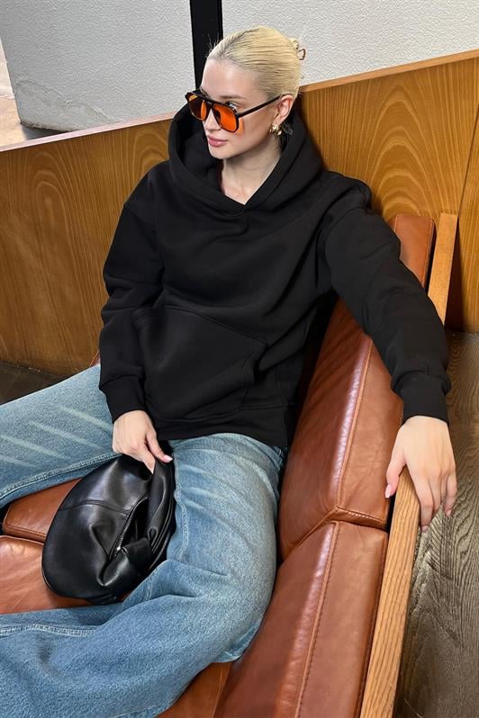 Siyah Kapüşonlu Şardonlu Oversize Cepli Sweatshirt MG2206