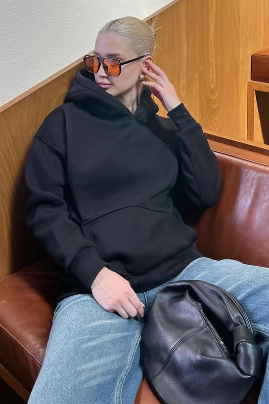 Siyah Kapüşonlu Şardonlu Oversize Cepli Sweatshirt MG2206