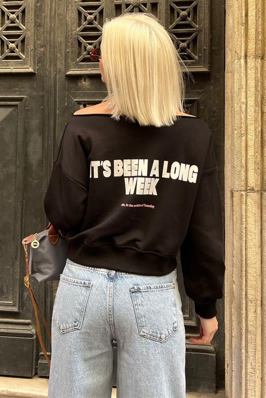 Siyah Kayık Yaka Baskılı Kadın Sweatshirt MG2205