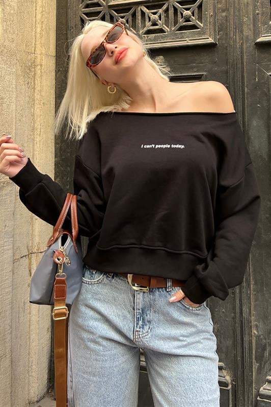 Siyah Kayık Yaka Baskılı Kadın Sweatshirt MG2205