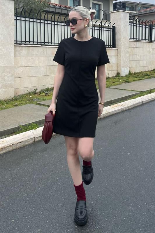 Siyah Kısa Kollu Basic Mini Elbise MG2024