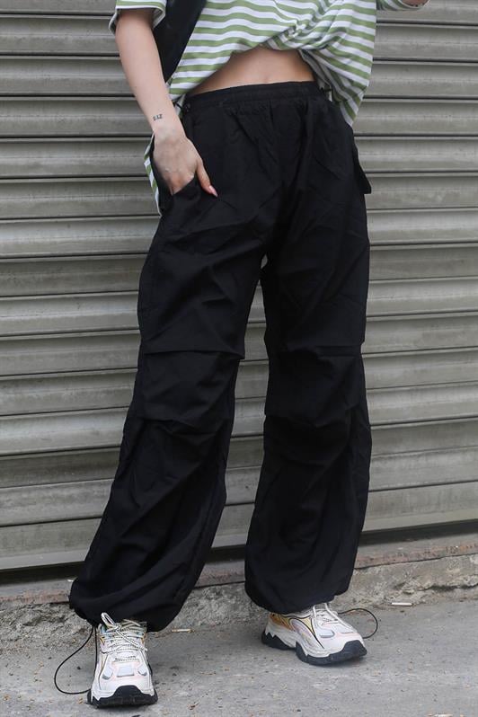 Siyah Paraşüt Jogger Kadın Pantolon MG1726