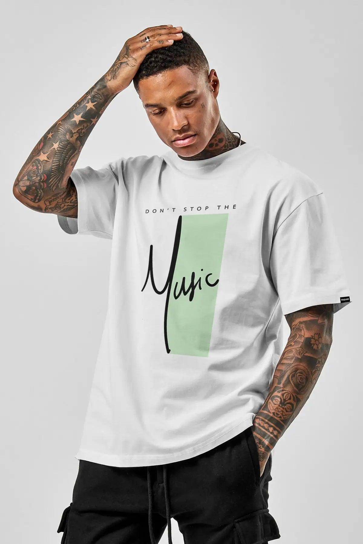 Music Oversize Erkek Tişört - PΛSΛGE