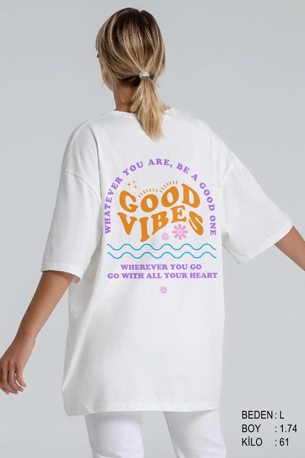 Vibes Oversize Kadın Tişört - PΛSΛGE