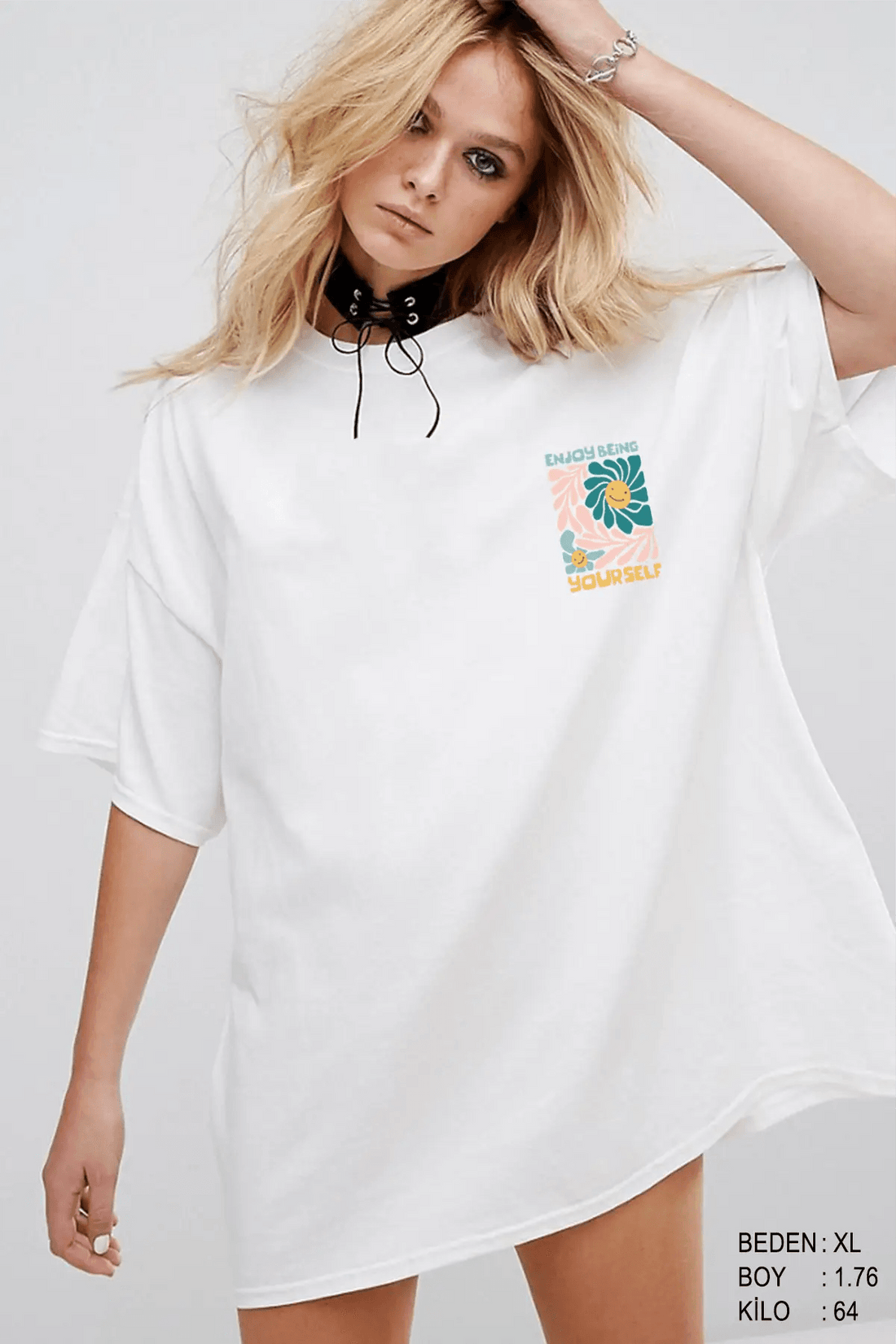 Enjoy Yourself Oversize Kadın Tişört - PΛSΛGE