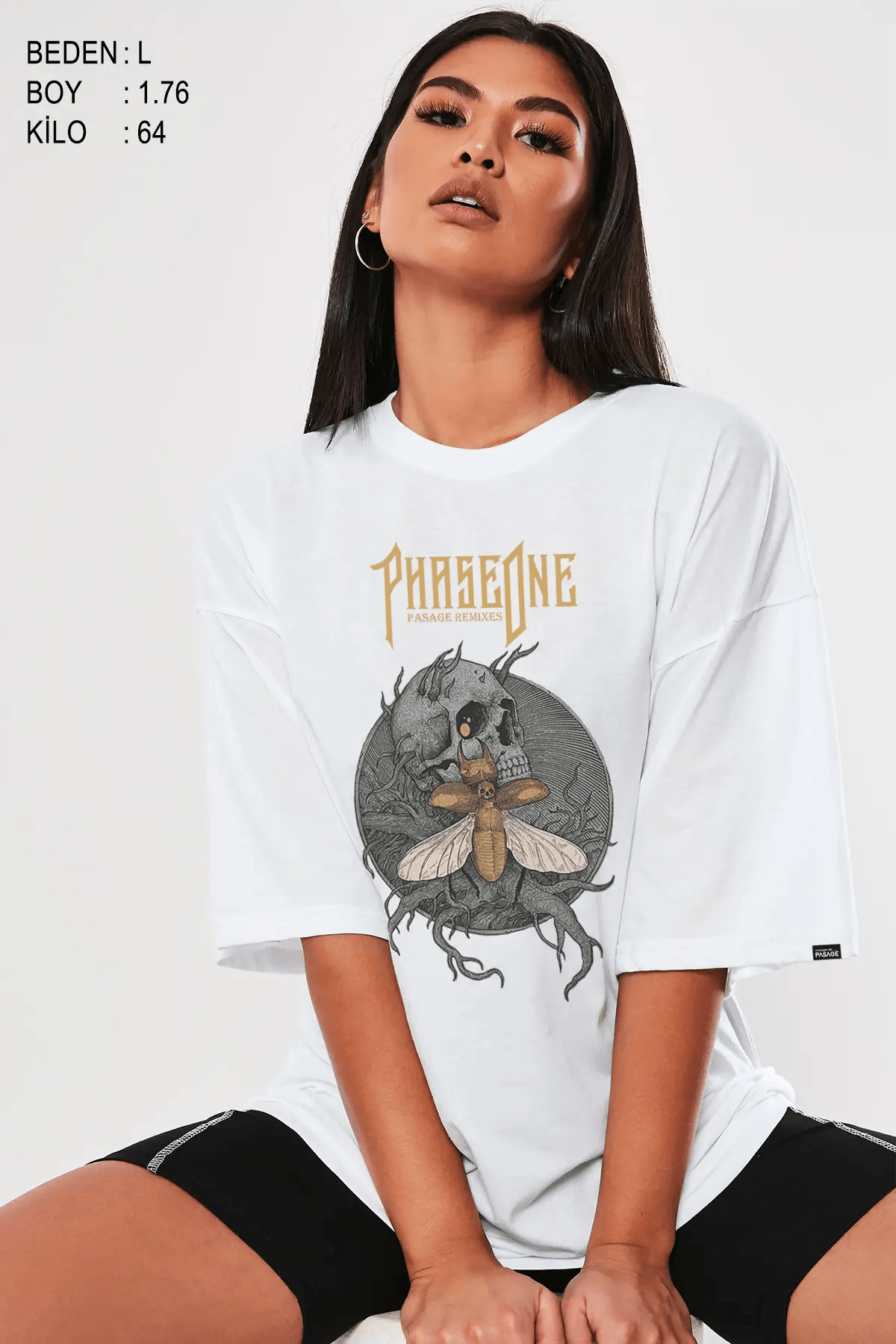 Phase One Oversize Kadın Tişört - PΛSΛGE