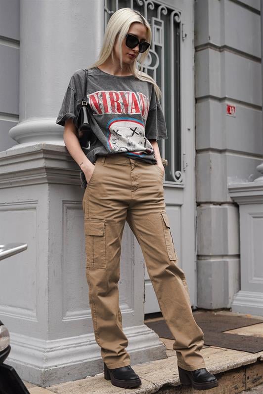 Camel Cep Detaylı Kadın Kargo Pantolon MG1602