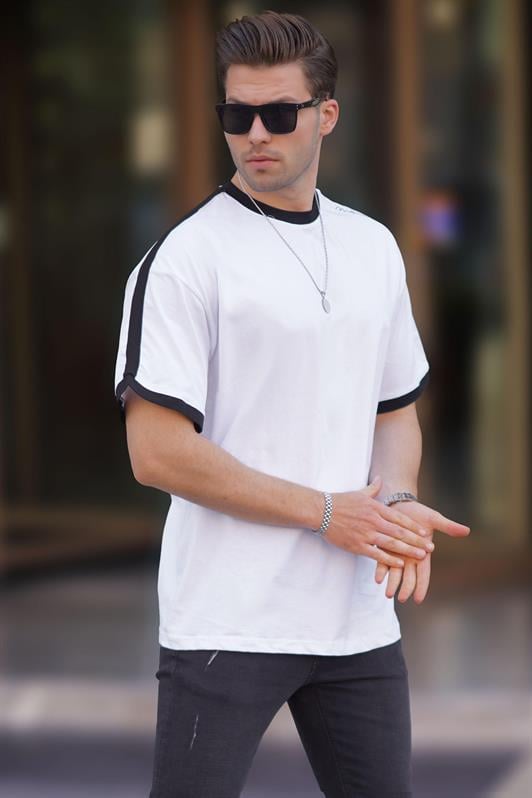 Erkek Beyaz Oversize Şerit Detaylı Basic Tişört 7023