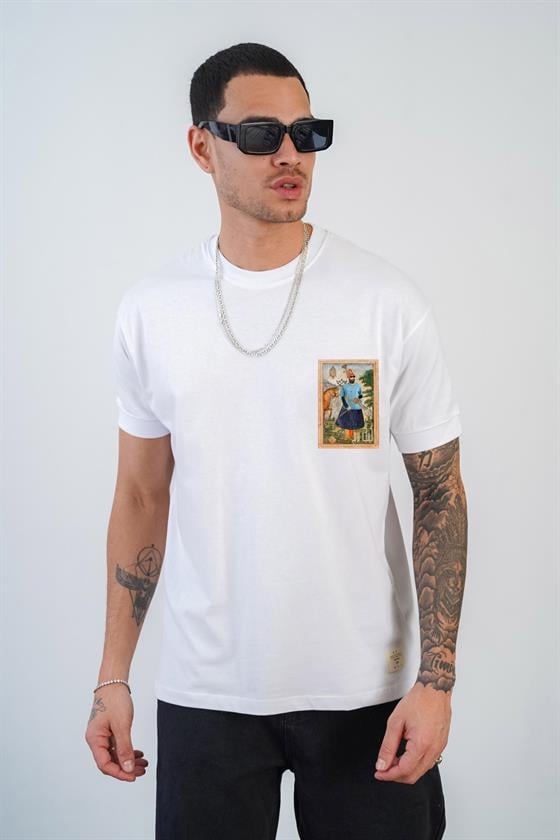 Kingbrich Tarihi Tablo Baskılı Slim Fit Erkek Tshirt