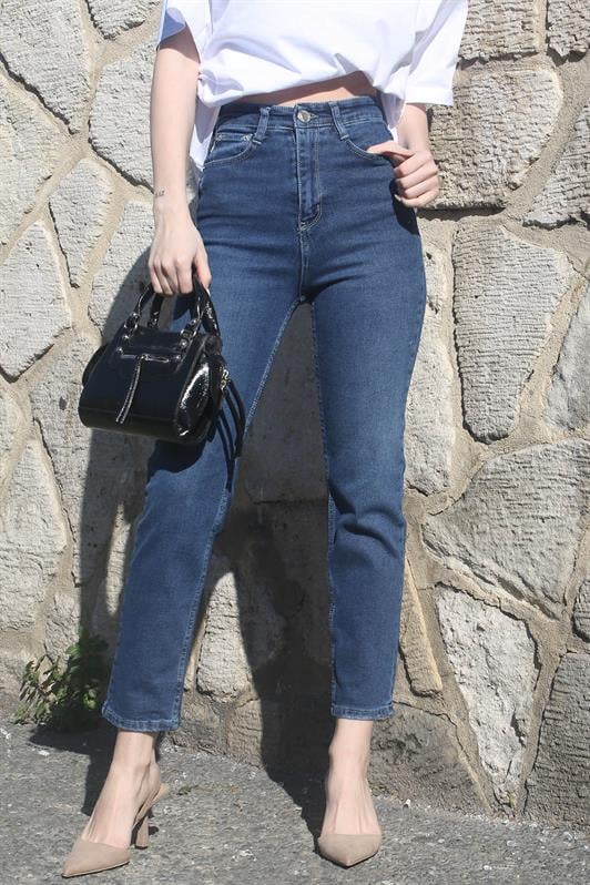 Koyu Mavi Slim Fit Kadın Mom Jean MG1738