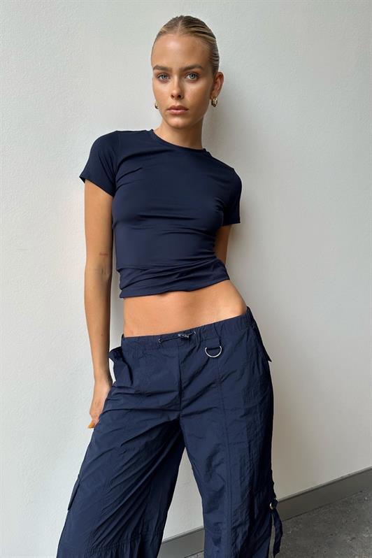 Lacivert Bisiklet Yaka Basic Kadın Tişört MG1725