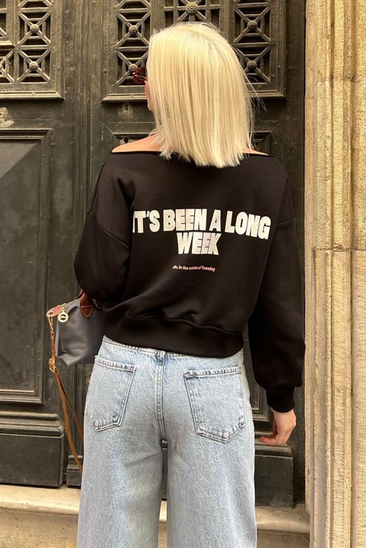 Siyah Kayık Yaka Baskılı Kadın Sweatshirt MG2205