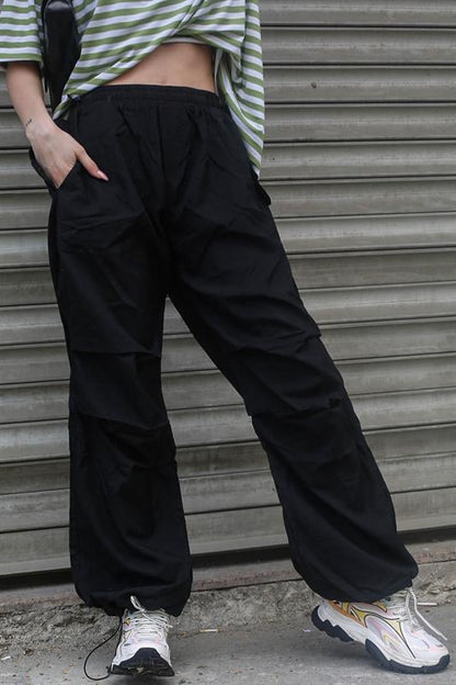 Siyah Paraşüt Jogger Kadın Pantolon MG1726