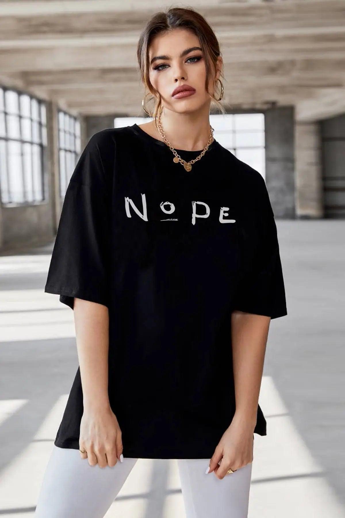 Nope Oversize Kadın Tişört PΛSΛGE