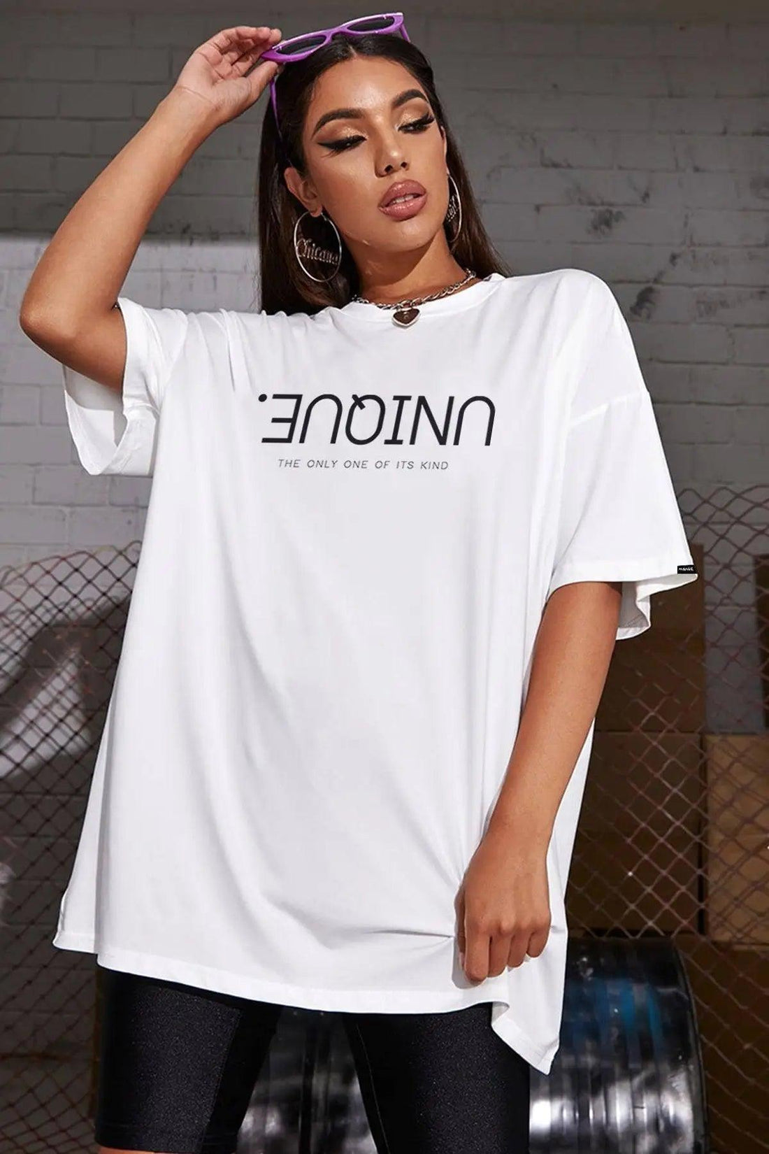 Unique Oversize Kadın Tişört PΛSΛGE