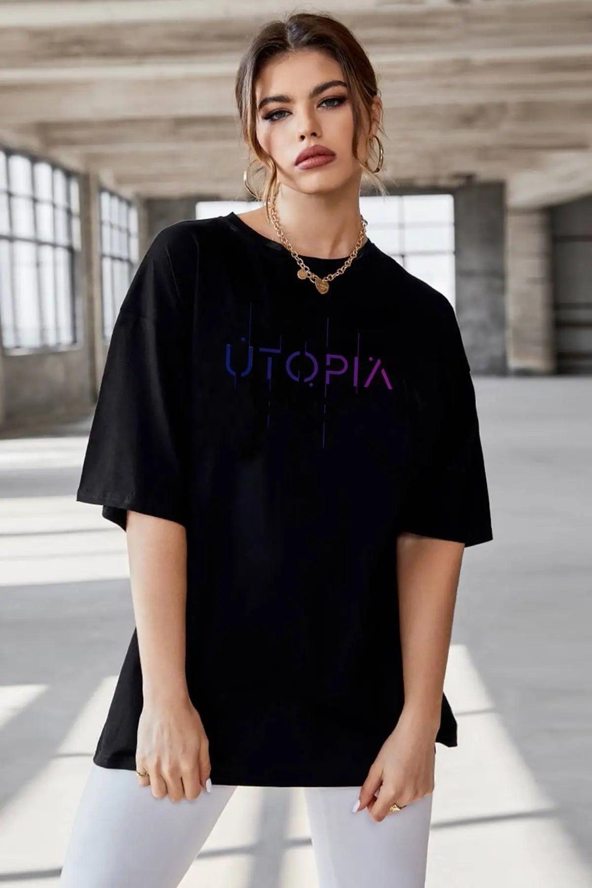 Utopia Oversize Kadın Tişört PΛSΛGE