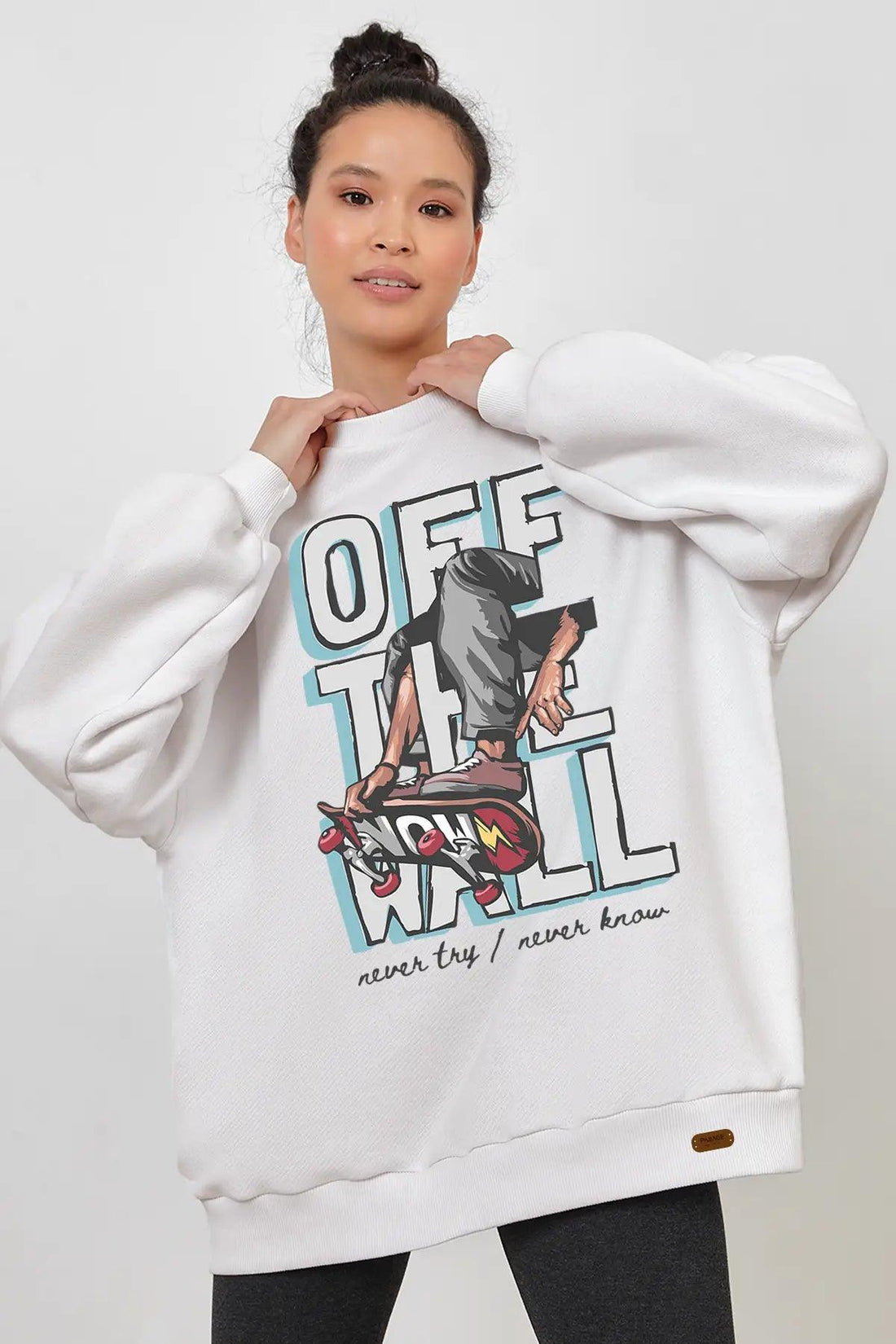 Off The Wall Oversize Kadın Sweatshirt - PΛSΛGE
