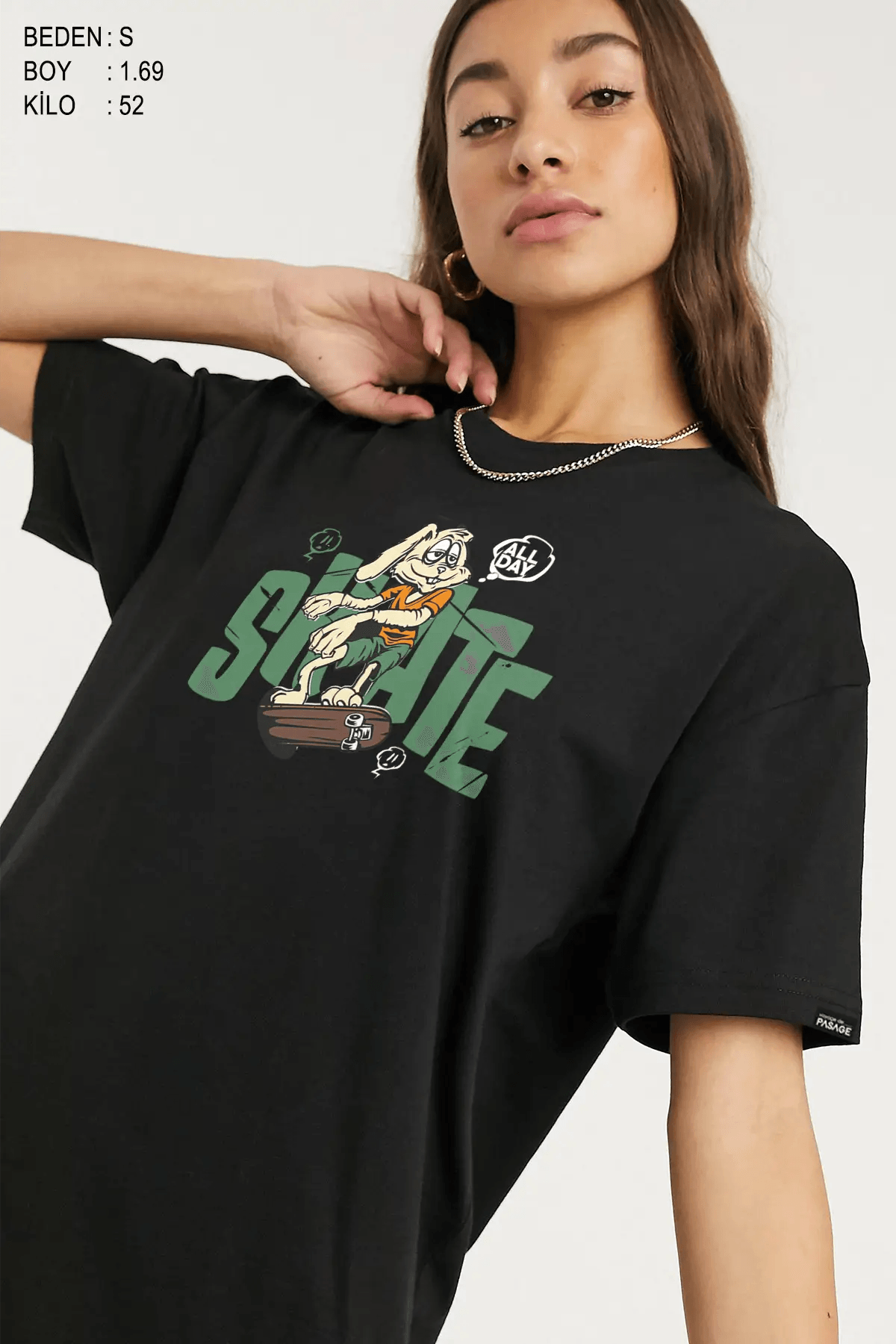 Skate Oversize Kadın Tişört - PΛSΛGE