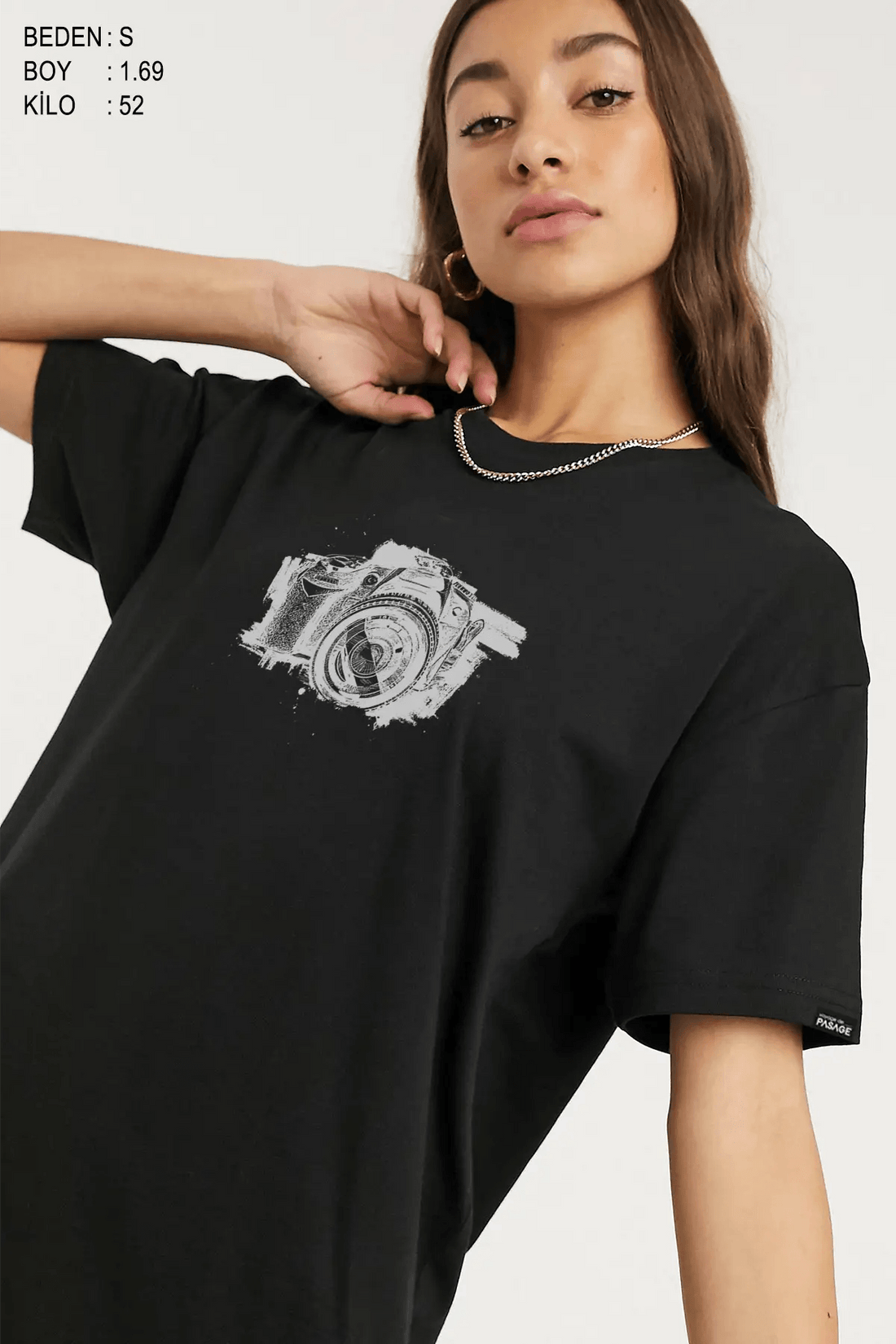 Vintage Camera Oversize Kadın Tişört - PΛSΛGE
