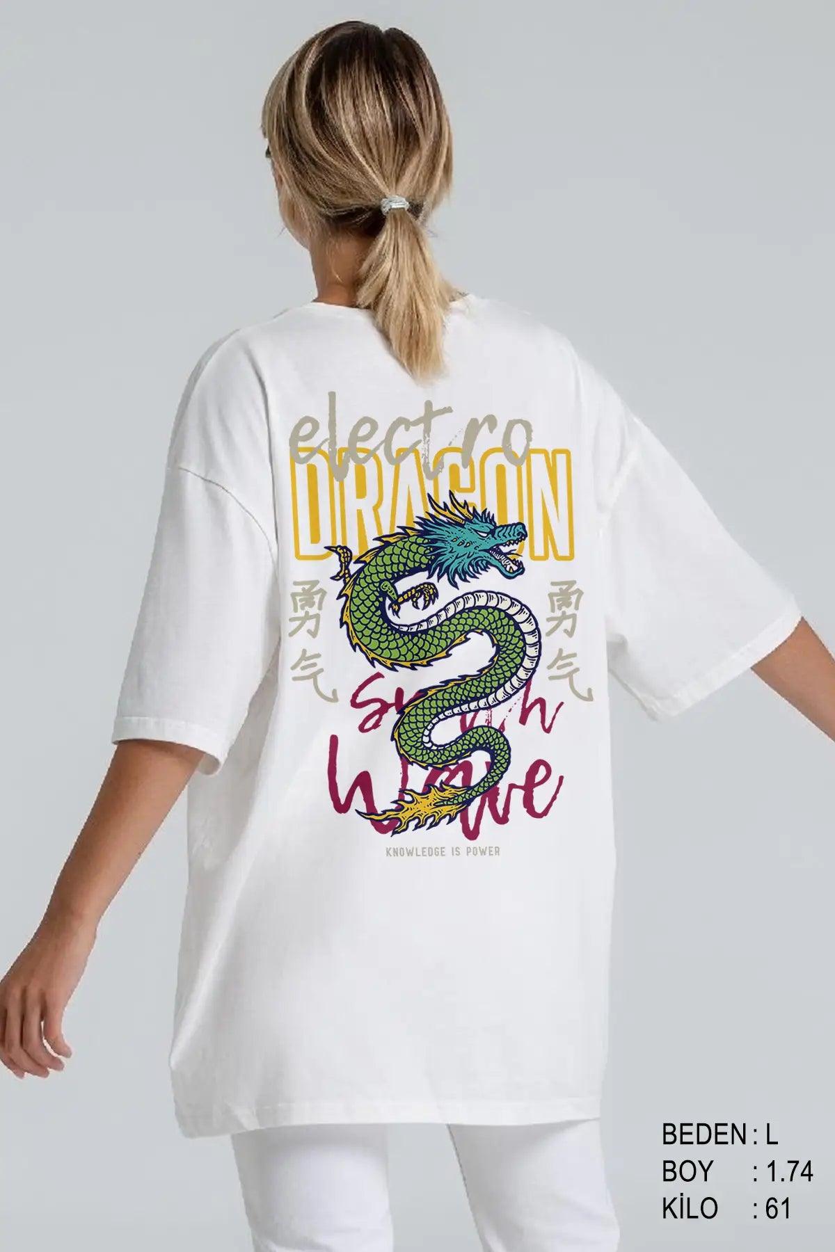 Electro Dragon Oversize Kadın Tişört - PΛSΛGE