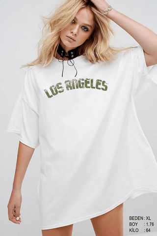 Los Angeles Oversize Kadın Tişört - PΛSΛGE